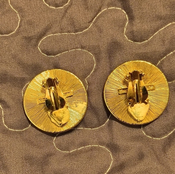 Vintage Liz Claiborne Earrings - Picture 5 of 5